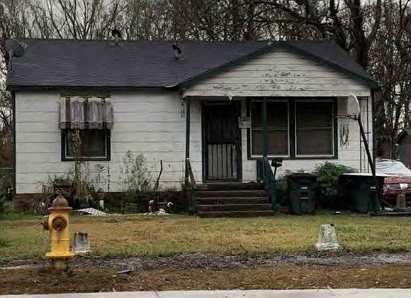1st image of 5476 Glen Oaks Dr