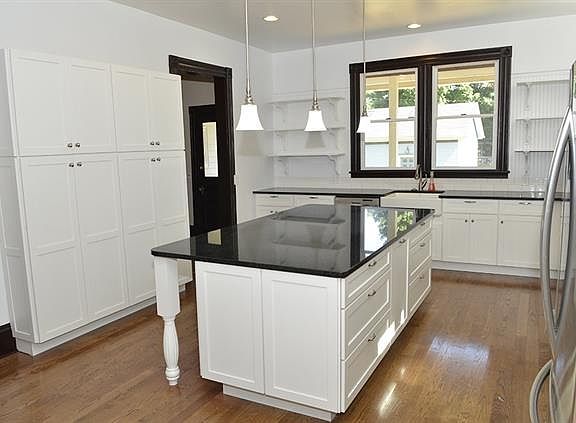 Kohler farmhouse sink