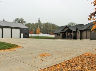 25959 Hall Rd, Junction City, OR 97448