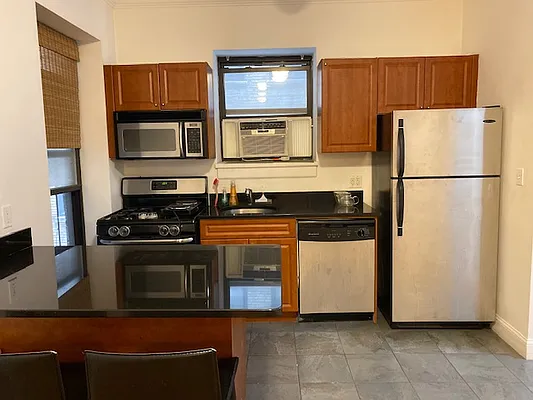 Rented by Cohen Smith Chang LLC | media 6