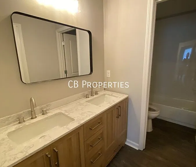 729 N Dunlap St — Photo 15