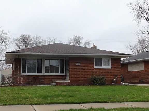 3rd image of 21640 Winshall St