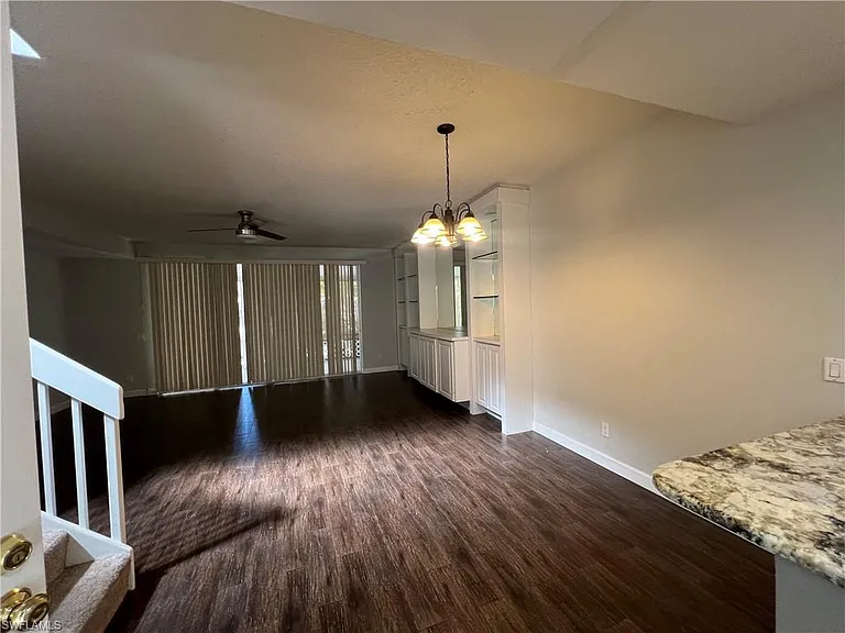 5365 Cove Cir #125 — Photo 14