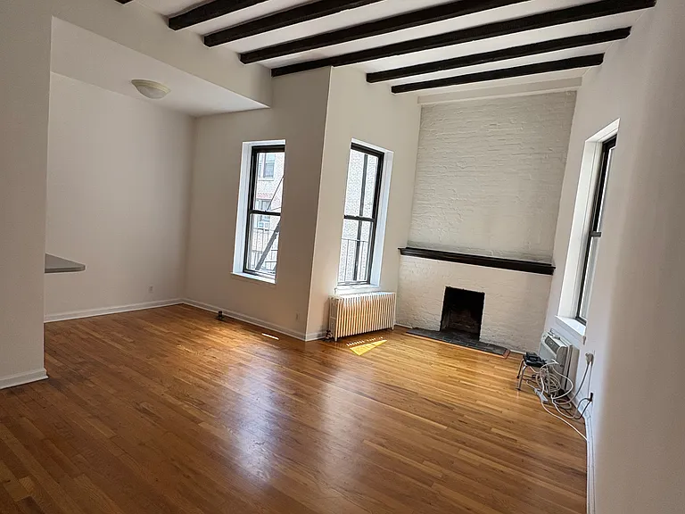 124 E 85th St #5R — Photo 12