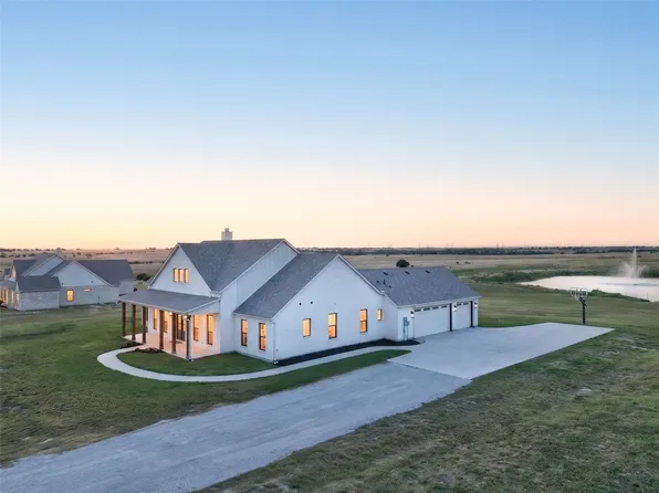 10978 Gregory Rd, Sanger, TX 76266