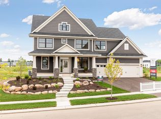 16310 Dryden Rd, Lakeville, MN 55044