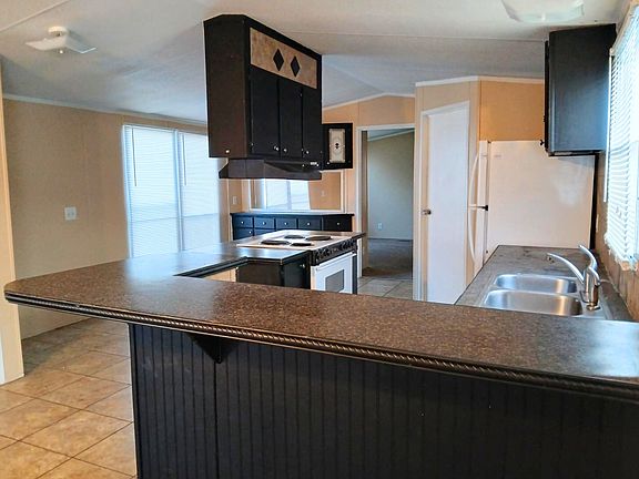 5th image of 1636 S Golden Cir