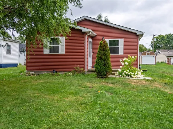 606 W Main St, Bethany, IL 61914