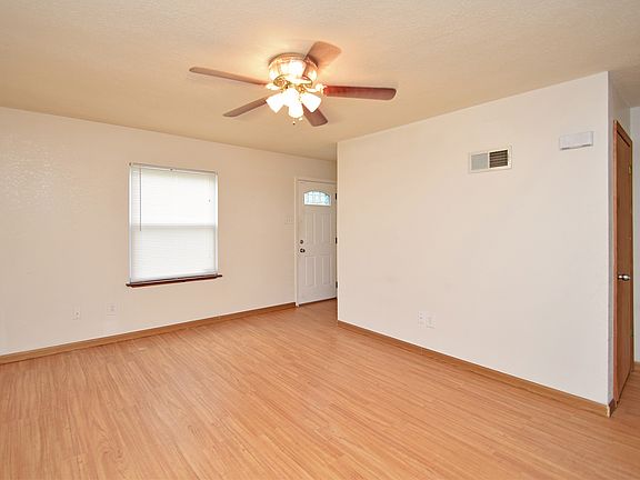 4th image of 10248 Saint Katherine Ln