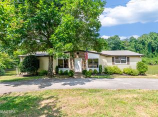 721 Fox Rd, Knoxville, TN 37922