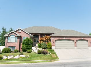 167 E North Canyon Rd, Bountiful, UT 84010