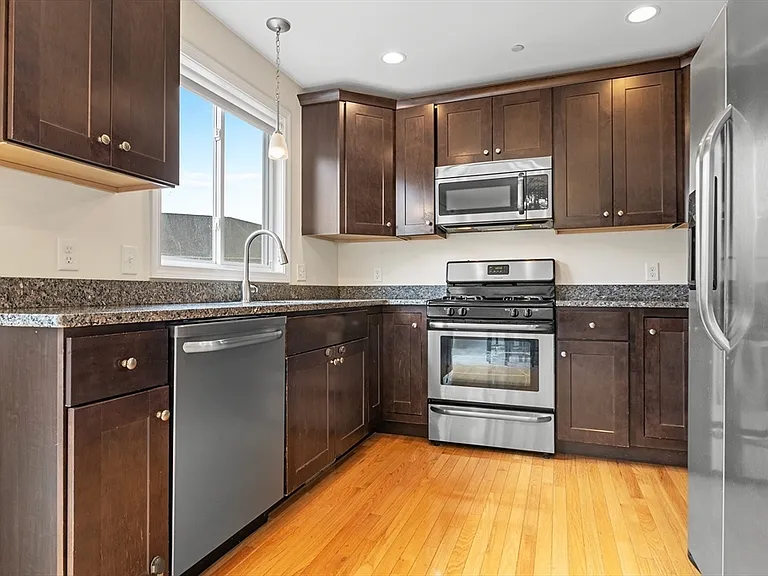311 Littleton Rd #29 — Photo 4