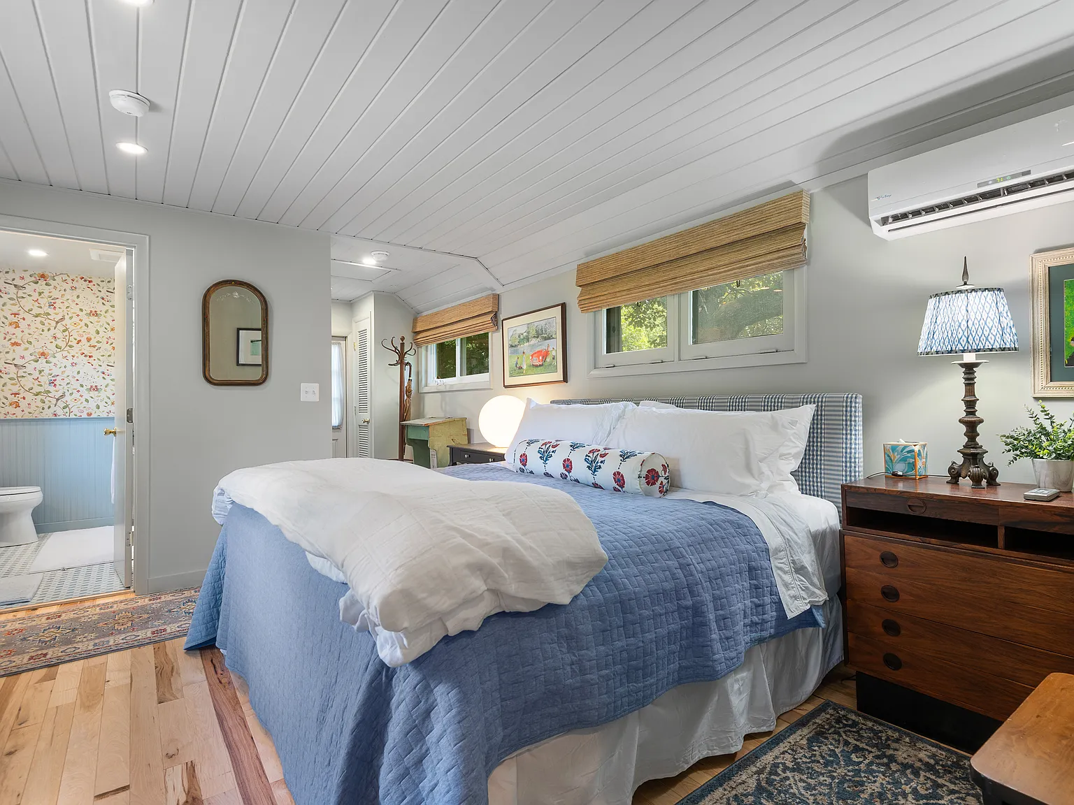 1 bed, 900 sqft, $2,450 — Photo 4