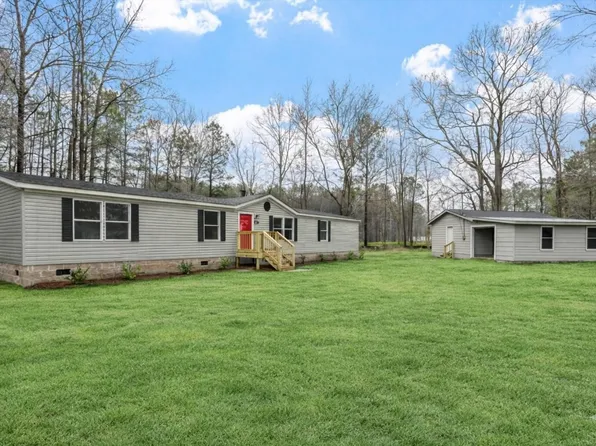 304 E Pope Ave, Kenly, NC 27542