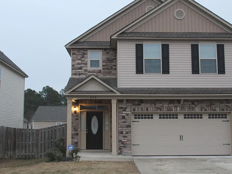 826 Derby Downs Ct — Photo 1