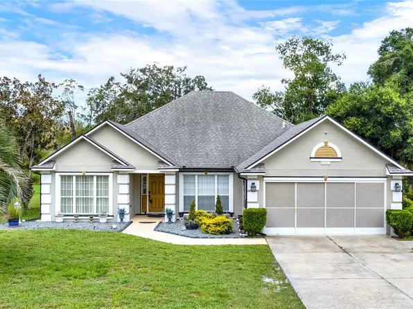 35413 Willow Cir, Fruitland Park, FL 34731