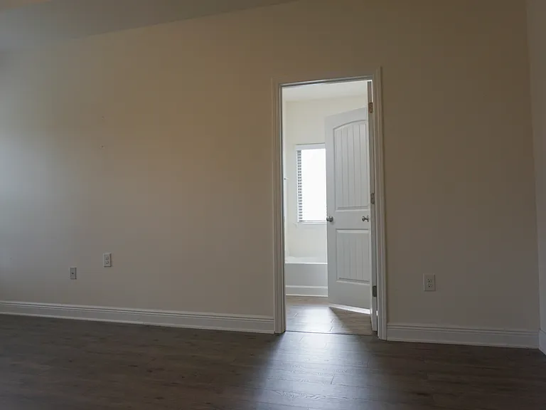 656 Teal St — Photo 18