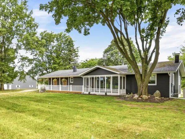 373 E Millington Rd, Mayville, MI 48744