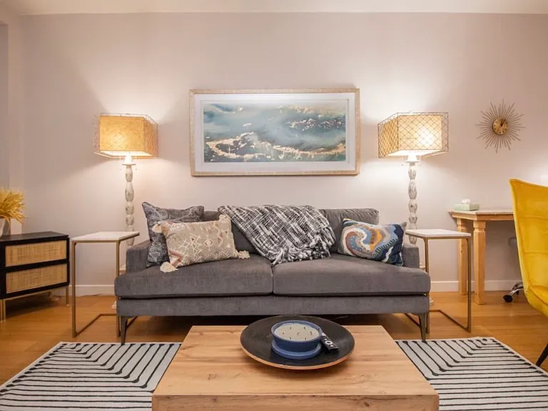 922 Beacon St #23C — Photo 7