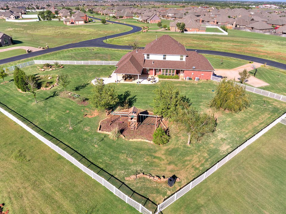 17425 Barrington Hills Ln, Edmond, OK 73012 Zillow