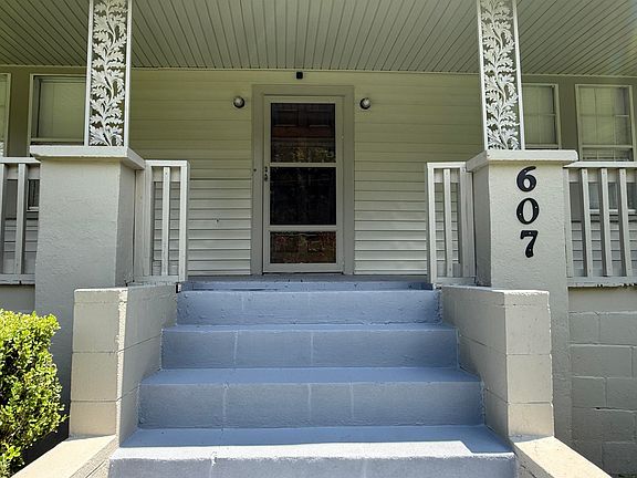 2nd image of 607 N Adams St