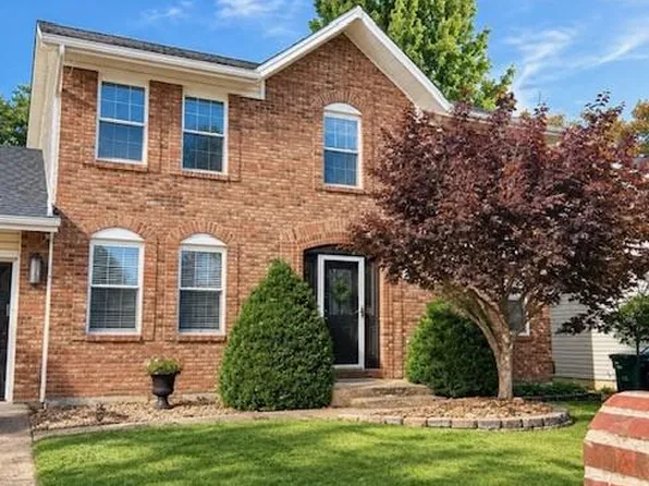 1139 Carrington Dr, Saint Peters, MO 63376