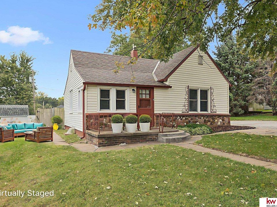 1st image of 2815 Emiline St