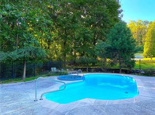 178 Long Clove Rd, New City, NY 10956