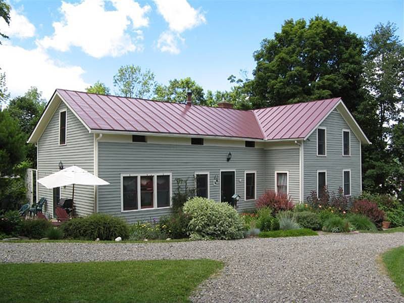 2nd image of 954 Coddington Rd