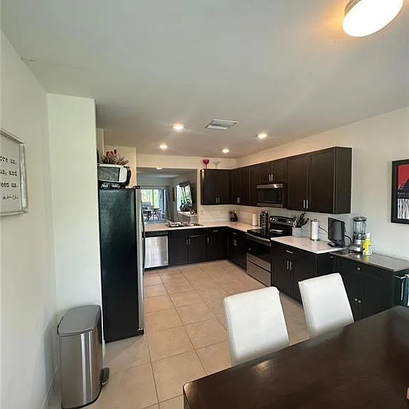 4115 14th Ave NE — Photo 38