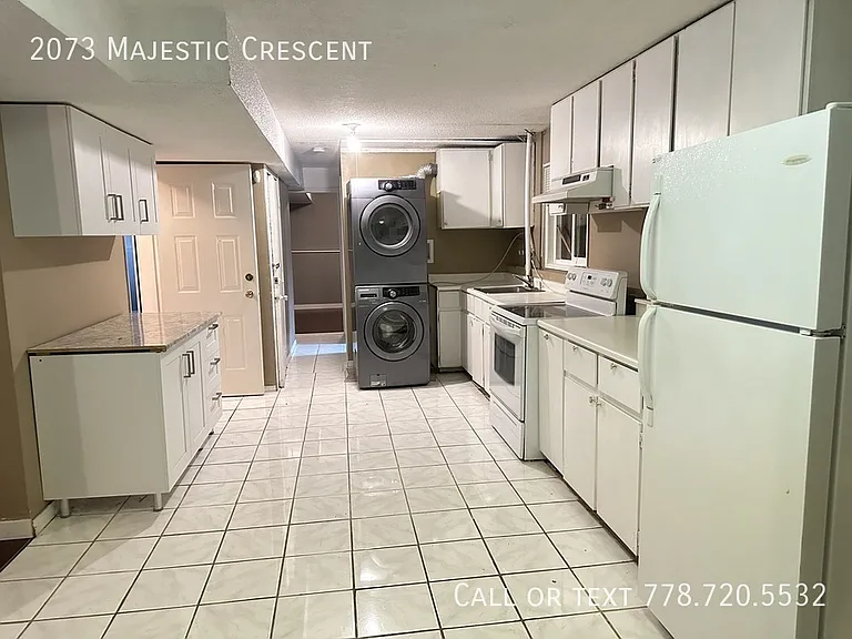 2073 Majestic Cres — Photo 18