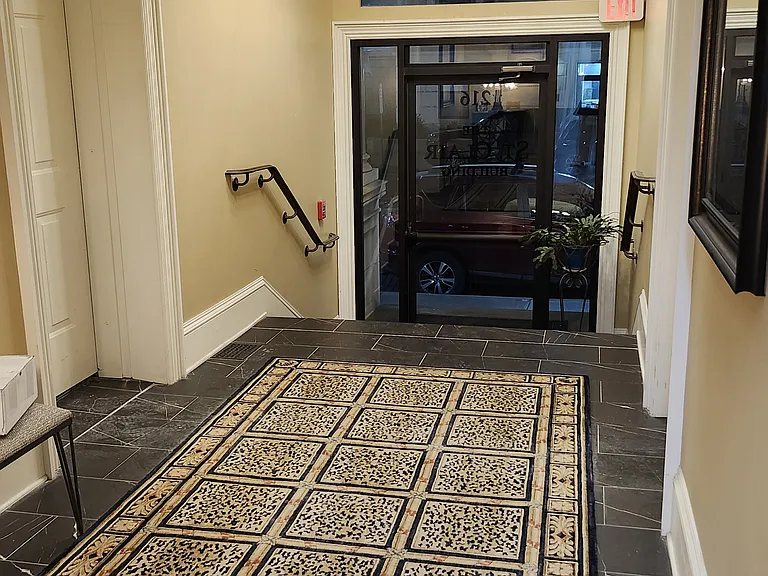 216 Putnam St #201 — Photo 10