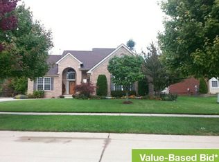 9914 Rolan Meadows Dr, Van Buren Township, MI 48111