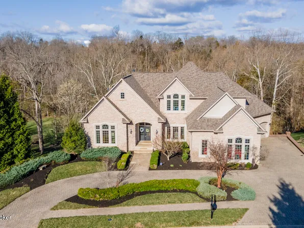8813 Duck Crossing Ln, Louisville, KY 40291