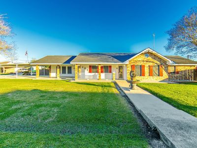 134 E 12th St, Larose, LA, 70373