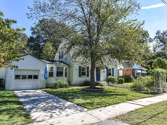 3rd image of 5106 Parkside Dr