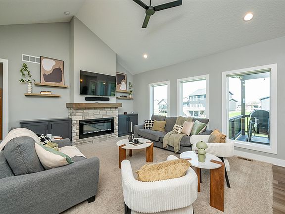 5th image of 1601 Marina Cove Dr