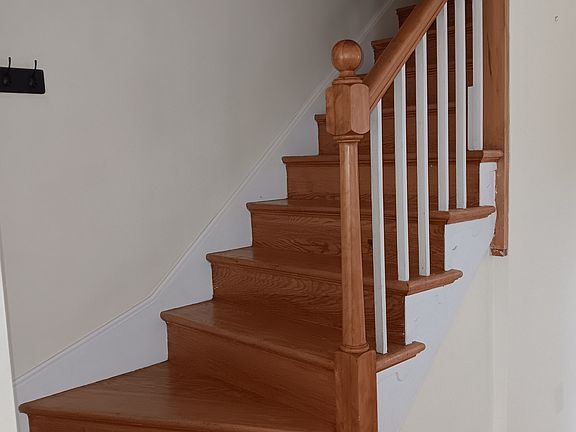 3rd image of 807 Westover Hills Blvd