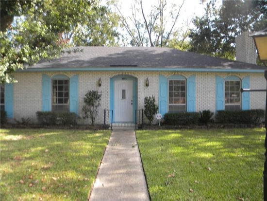 304 Meadowlark Dr, Alexandria, LA 71303