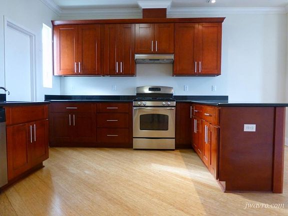 2nd image of 268 Frederick St #B