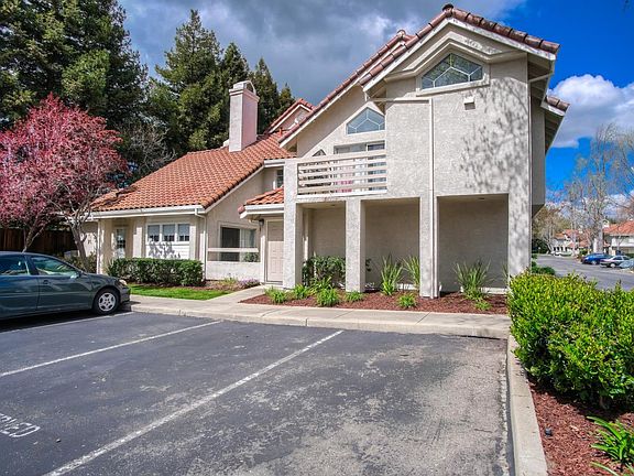 2nd image of 7310 Cronin Cir