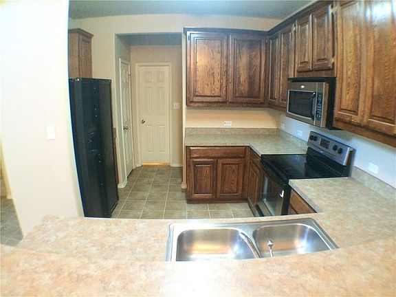 5th image of 5409 Soledad Dr