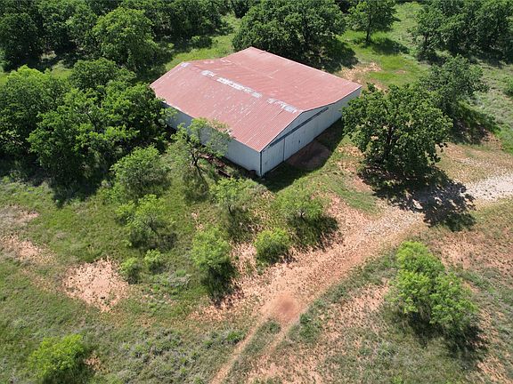 2nd image of 628 Robinson Rd