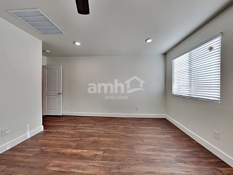 291 Austin Bellerose Pl — Photo 9
