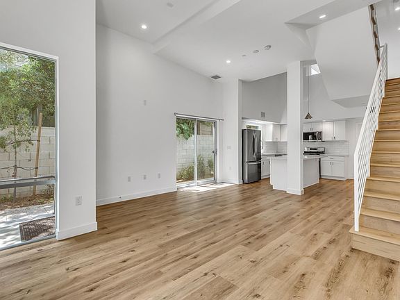 5th image of 1754 10th St #2