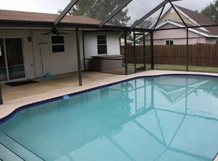 207 SW Crescent Ave, Port Saint Lucie, FL 34984