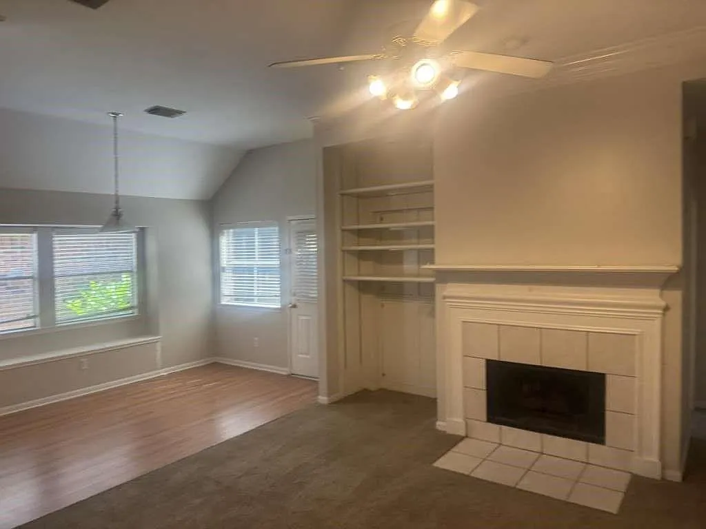 3 bed, 2.0 bath, 1937 sqft, $2,590 — Photo 3