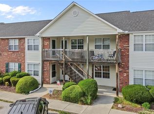 1112 Trinity St APT 802, Thomasville, NC 27360