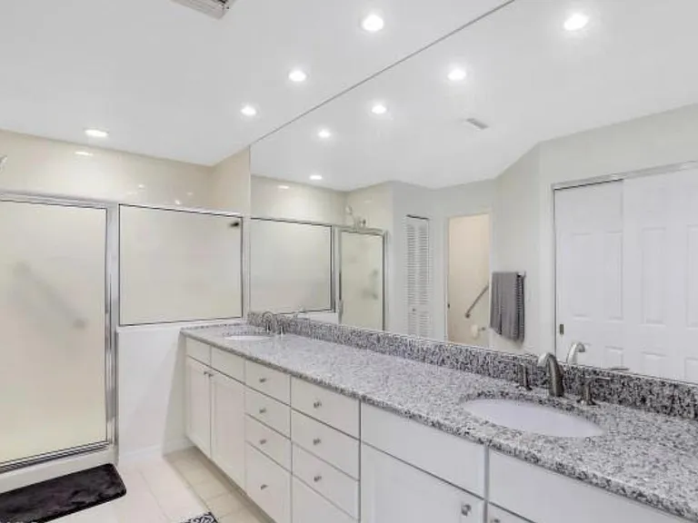 547 Beachwalk Cir — Photo 9