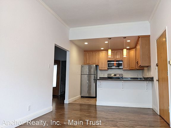 4th image of 3465 Sacramento St #1